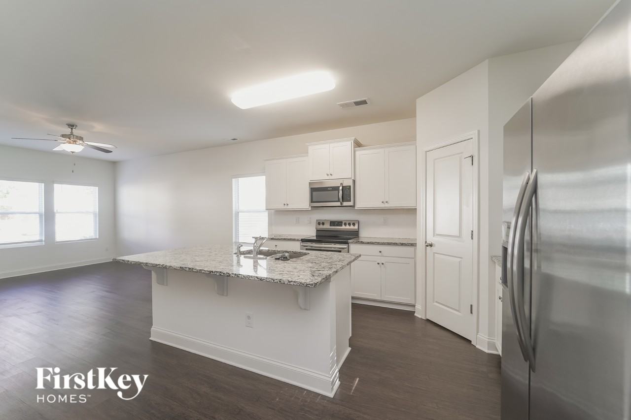 9548 Blue Knoll Ct - Photo 6 of 16