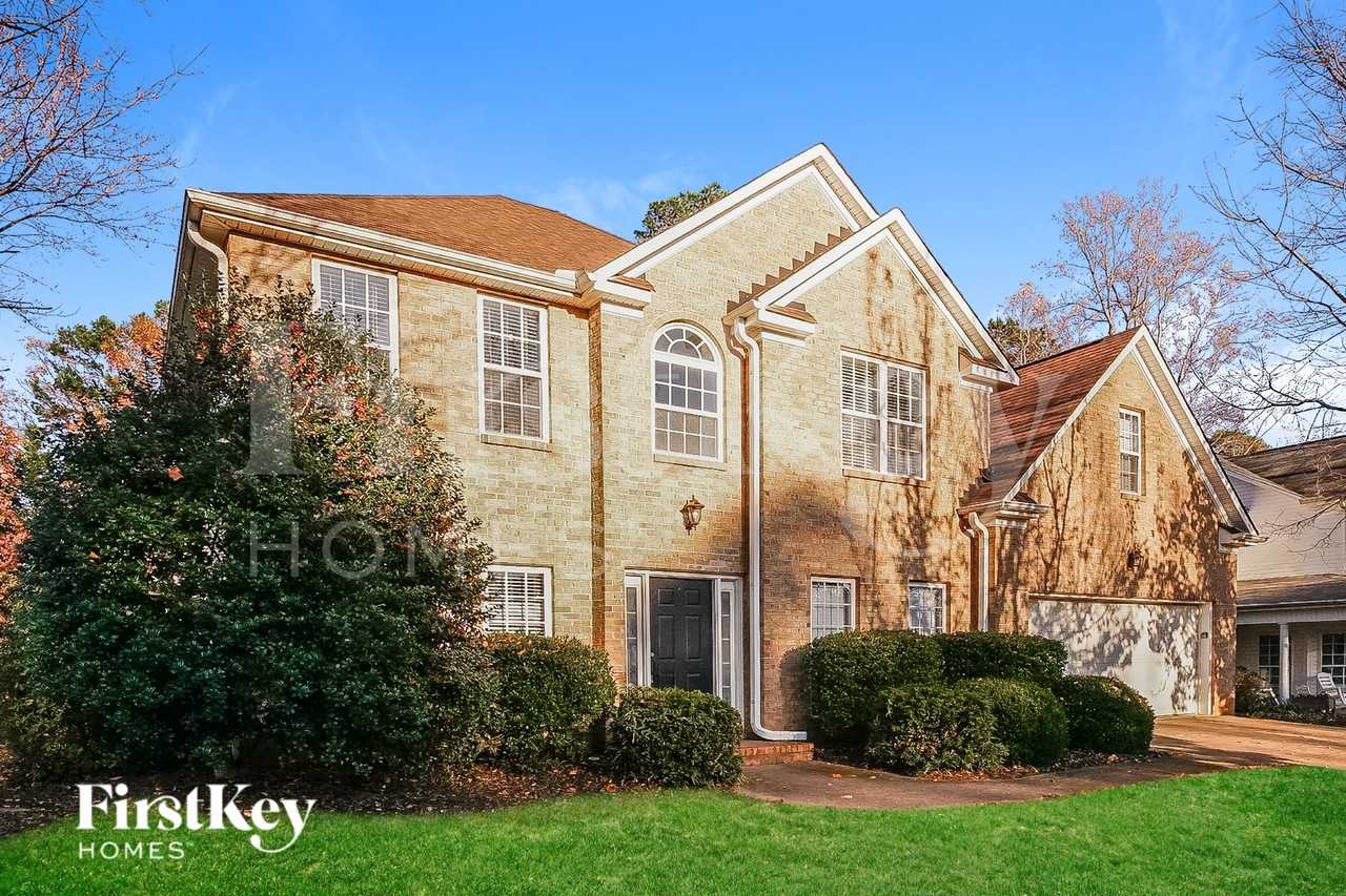 7549 Sedgebrook Dr E - Photo 3 of 19