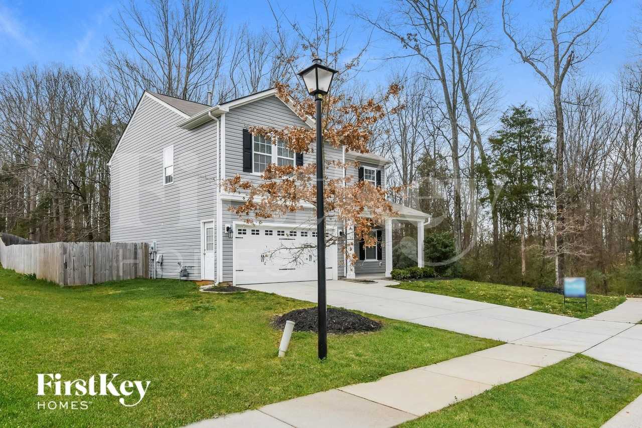 6714 Barefoot Forest Dr - Photo 2 of 15