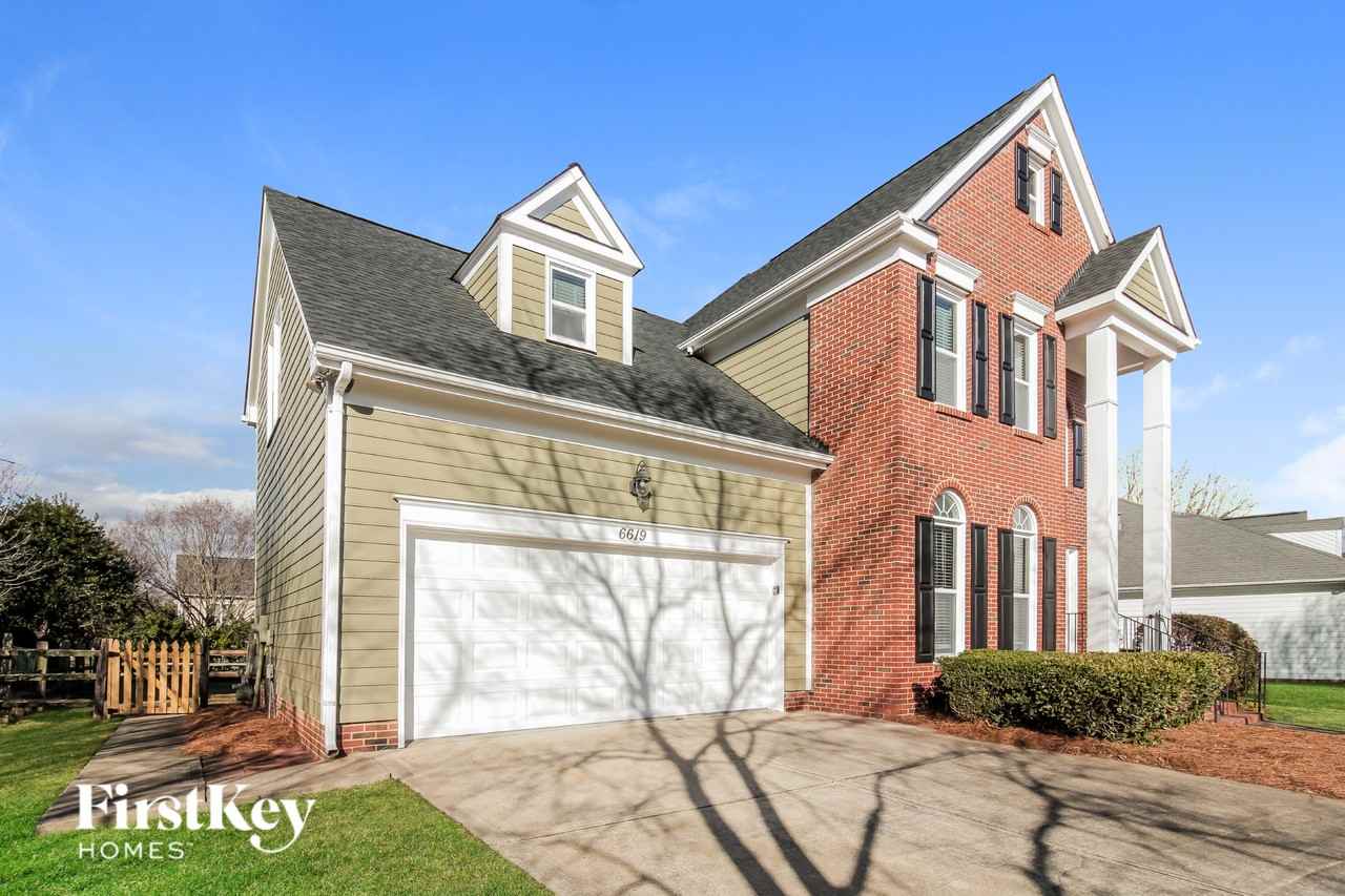 6619 Hawksnest Dr - Photo 3 of 15