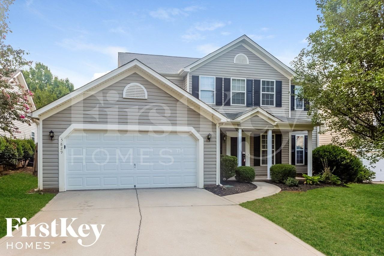 5829 Falls Ridge Lane