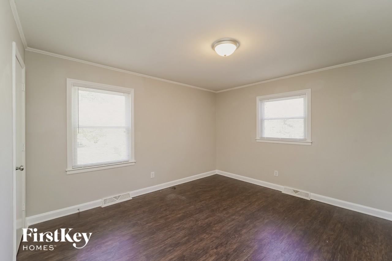 4721 Morgan St - Photo 7 of 16