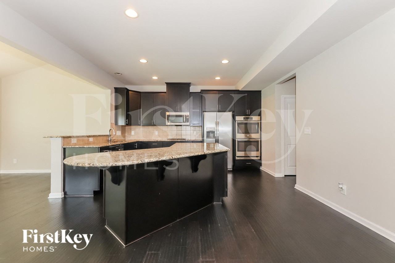 4173 Oconnell St - Photo 5 of 15