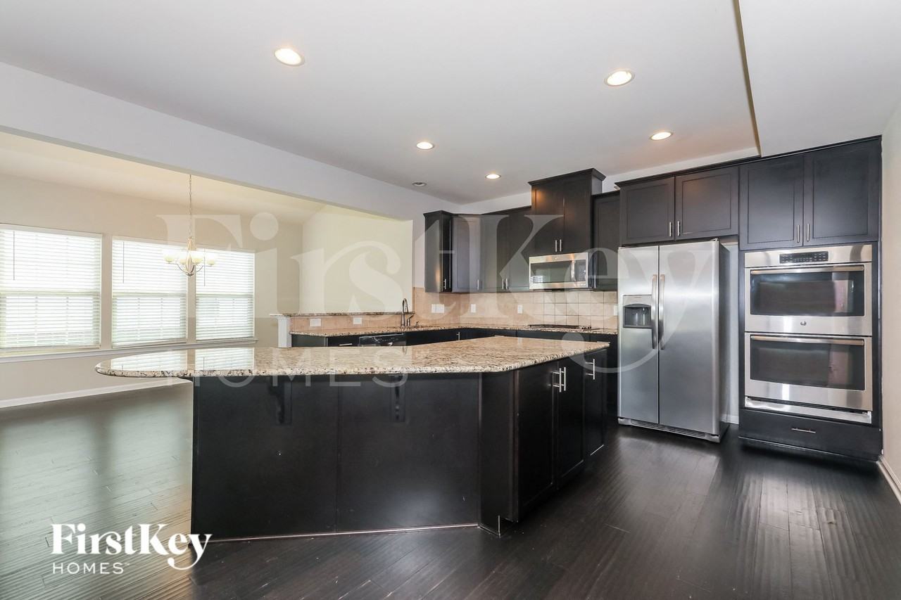 4173 Oconnell St - Photo 6 of 15