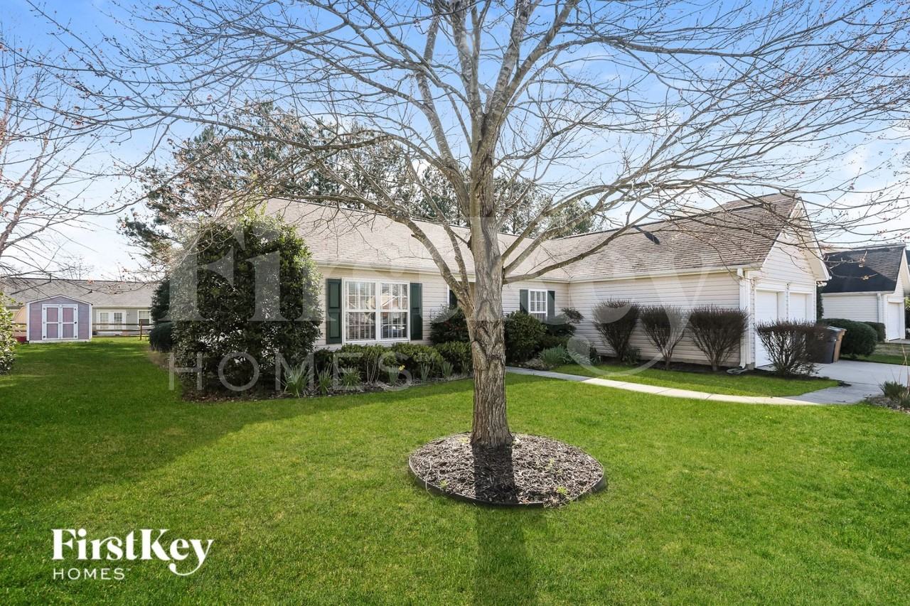 3304 Arbor Pointe Drive - Photo 2 of 15