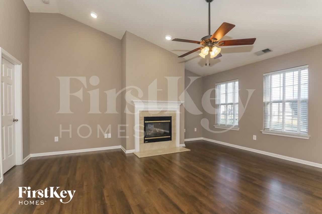 3304 Arbor Pointe Drive - Photo 5 of 15