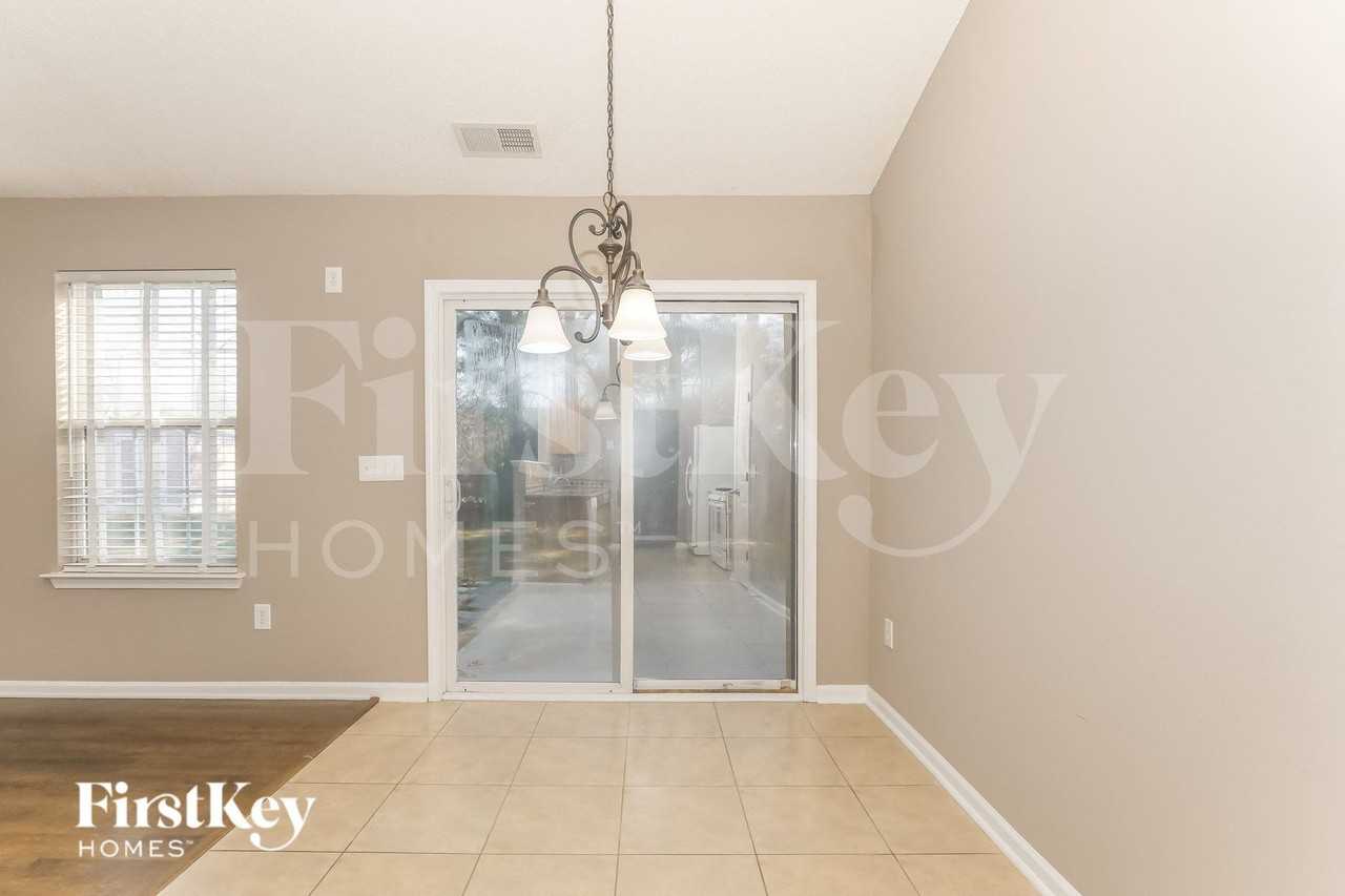 3304 Arbor Pointe Drive - Photo 7 of 15