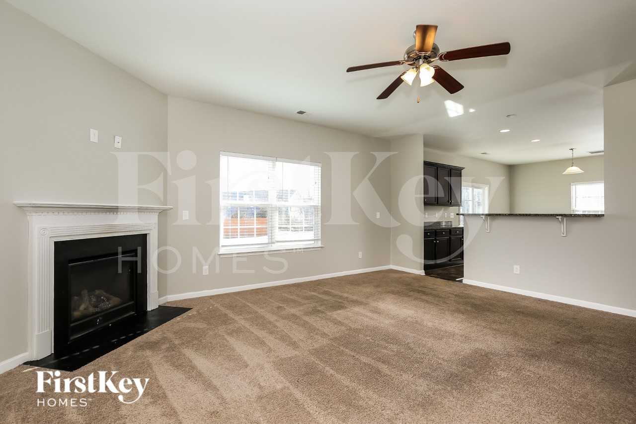 3235 Grandview Club Road - Photo 4 of 16