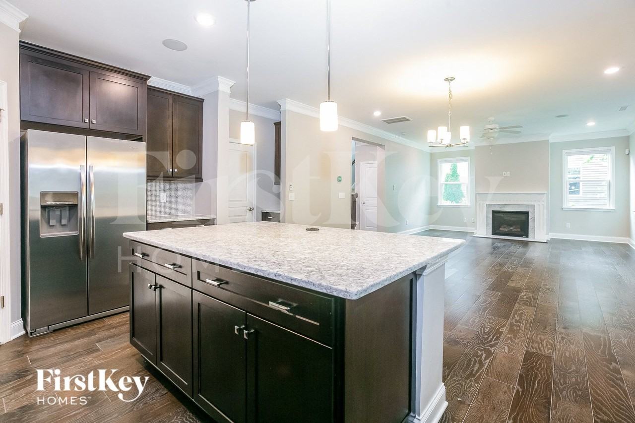 1329 Barnford Mill Rd - Photo 7 of 15