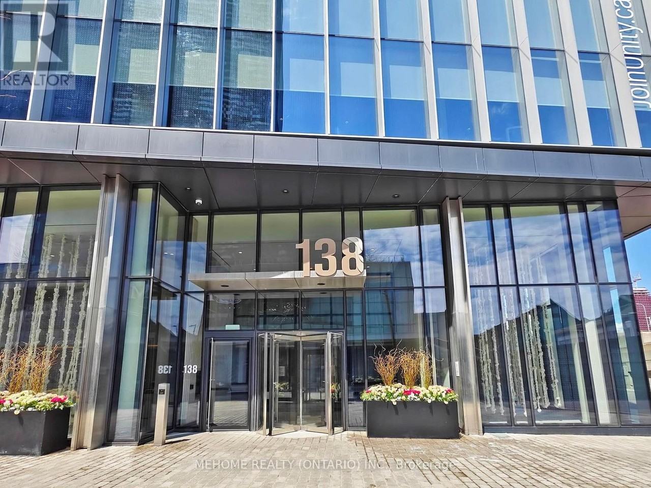 138 Downes Street #7309 - Photo 5 of 38