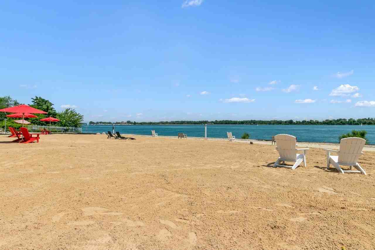 Beach Club Detroit - Photo 3 of 50