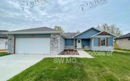 307 E Rosalie St - Photo 1 of 1