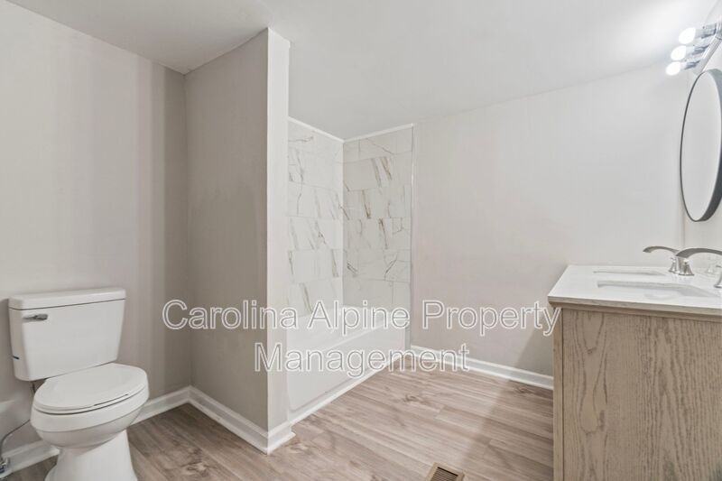 175 Uphill Drive - Photo 6 of 20