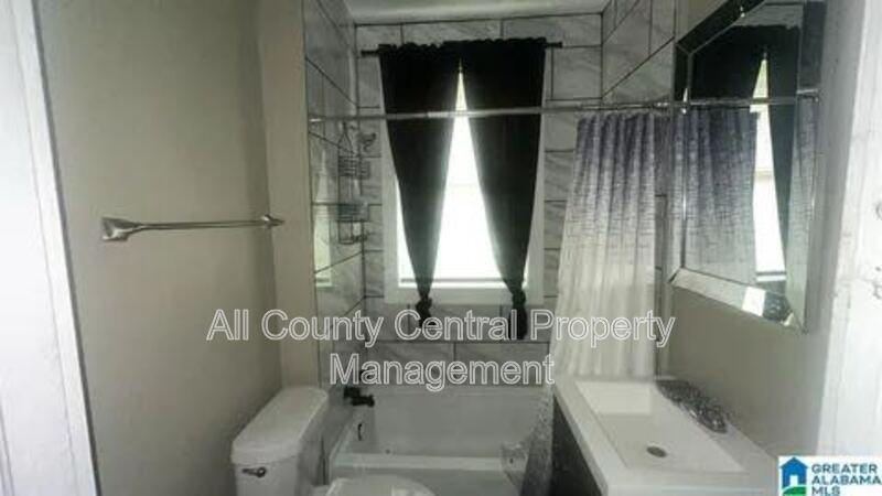 775 81st Pl S - Photo 3 of 4