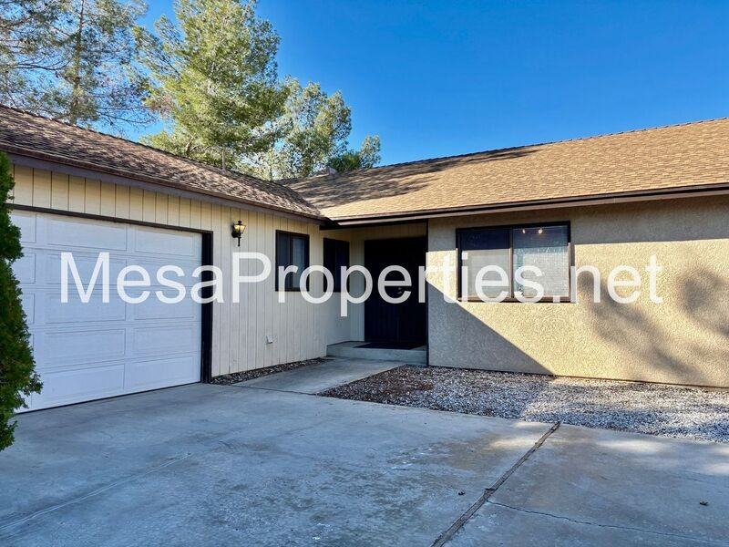 14216 Brentwood Drive - Photo 2 of 26