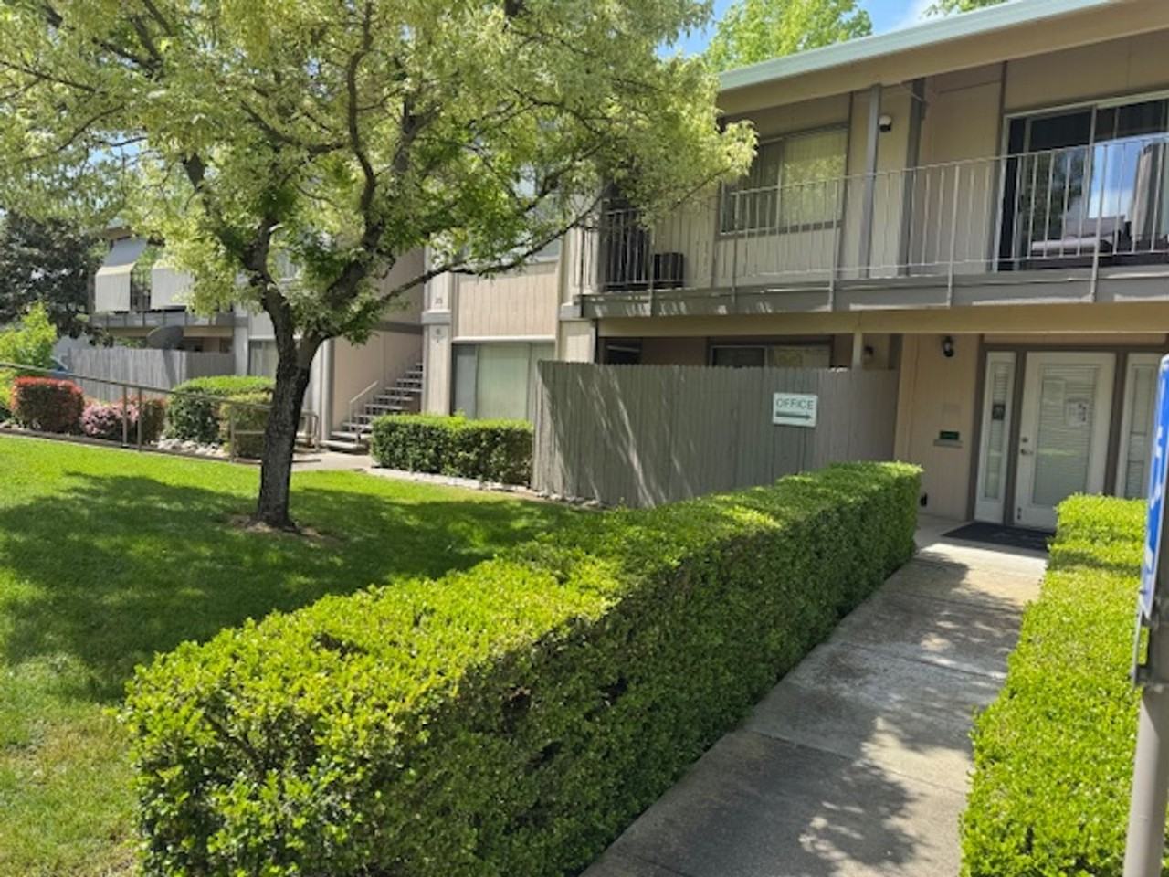 4922 Vir Mar St - Photo 2 of 11