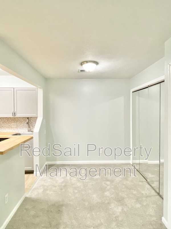 161 Haverford Ct #2 - Photo 4 of 15