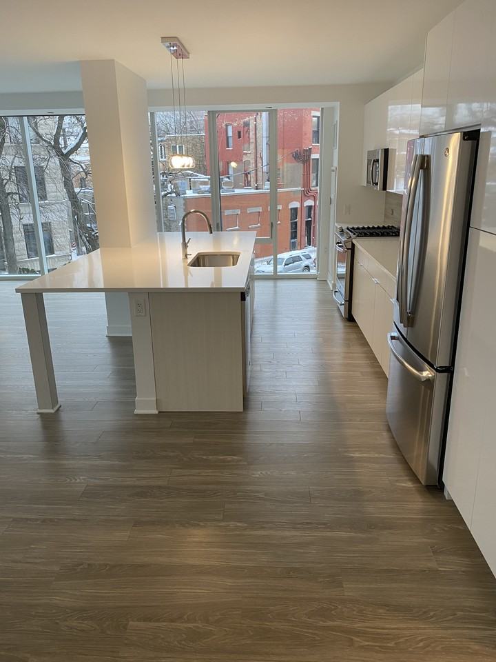 N Lincoln Ave & W Fullerton Pkwy - Photo 3 of 28