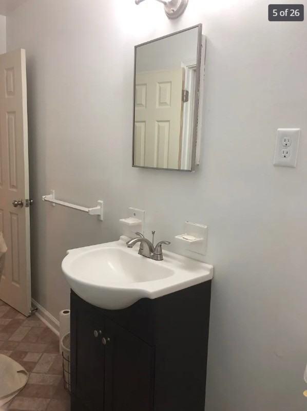 603 S Jefferson St - Photo 5 of 18