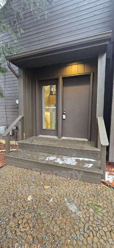 4328 Whaler's Cove - Photo 2 of 28