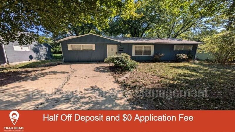 10927 Bennington Avenue