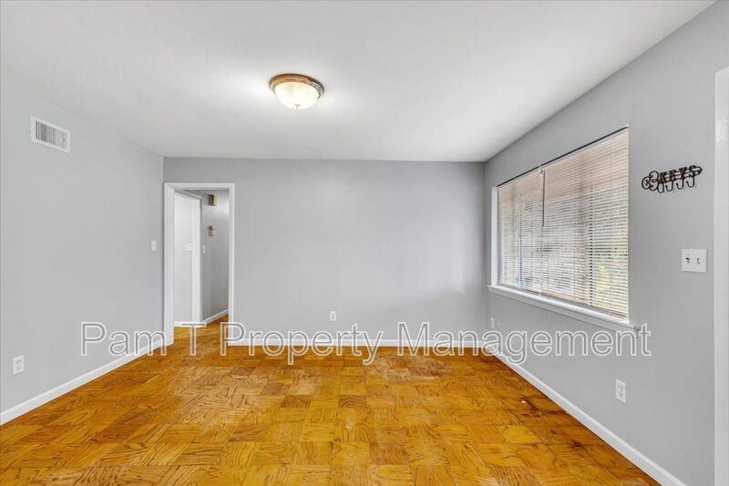 15 Vineyard Dr - Photo 5 of 29