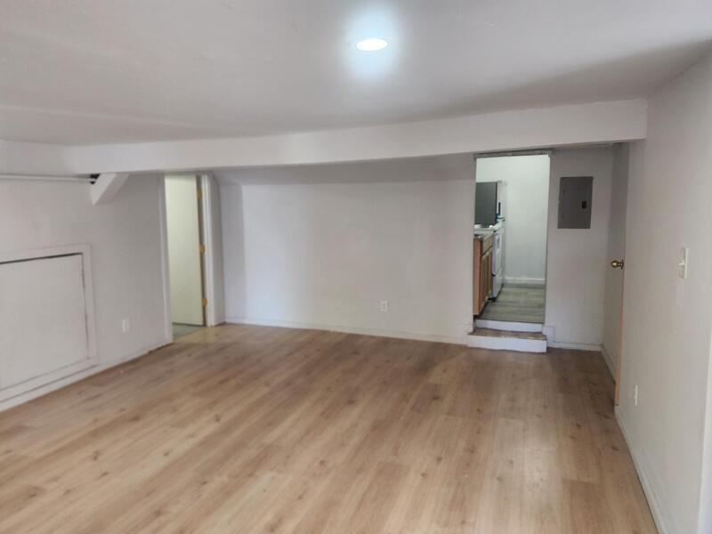 116 E Main St - Photo 3 of 12