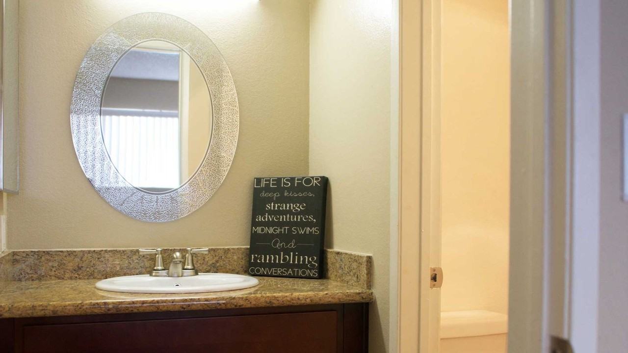 Lime on 4th Apartments - Photo 3 of 30