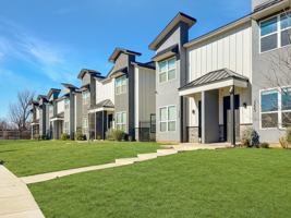 featured image of 3215 Chenault Street