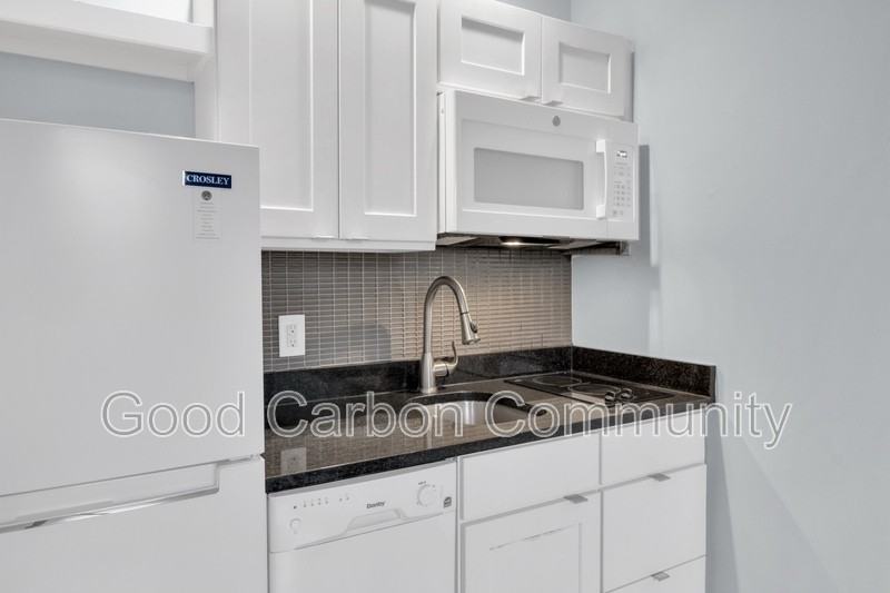 401 Delaware Avenue #307