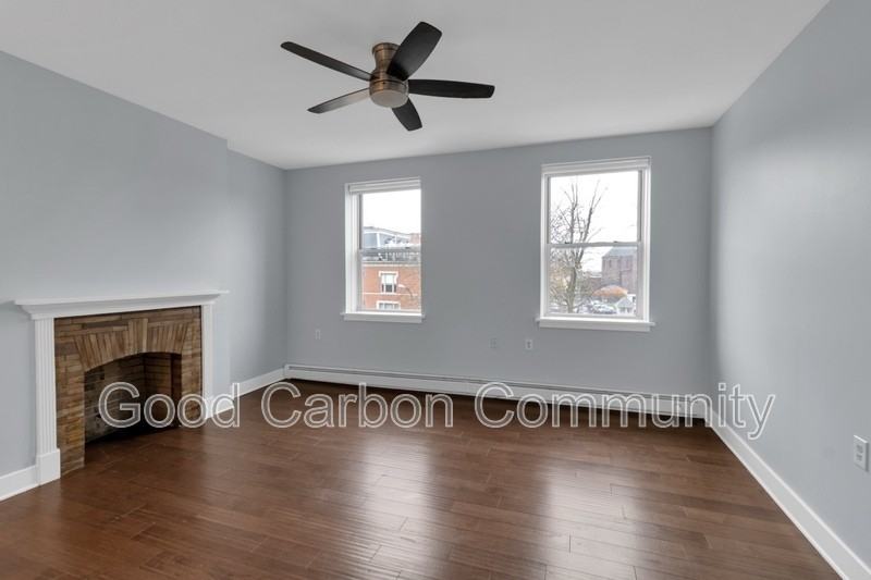 401 Delaware Ave #307 - Photo 4 of 11