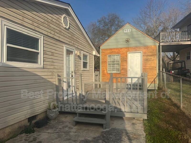 5131 Winding Lane - Photo 4 of 16