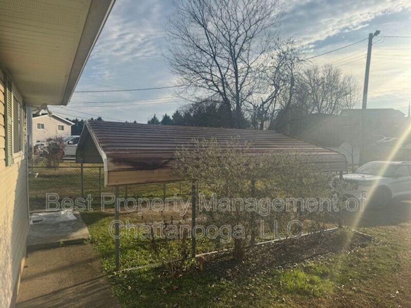 5131 Winding Lane - Photo 7 of 16