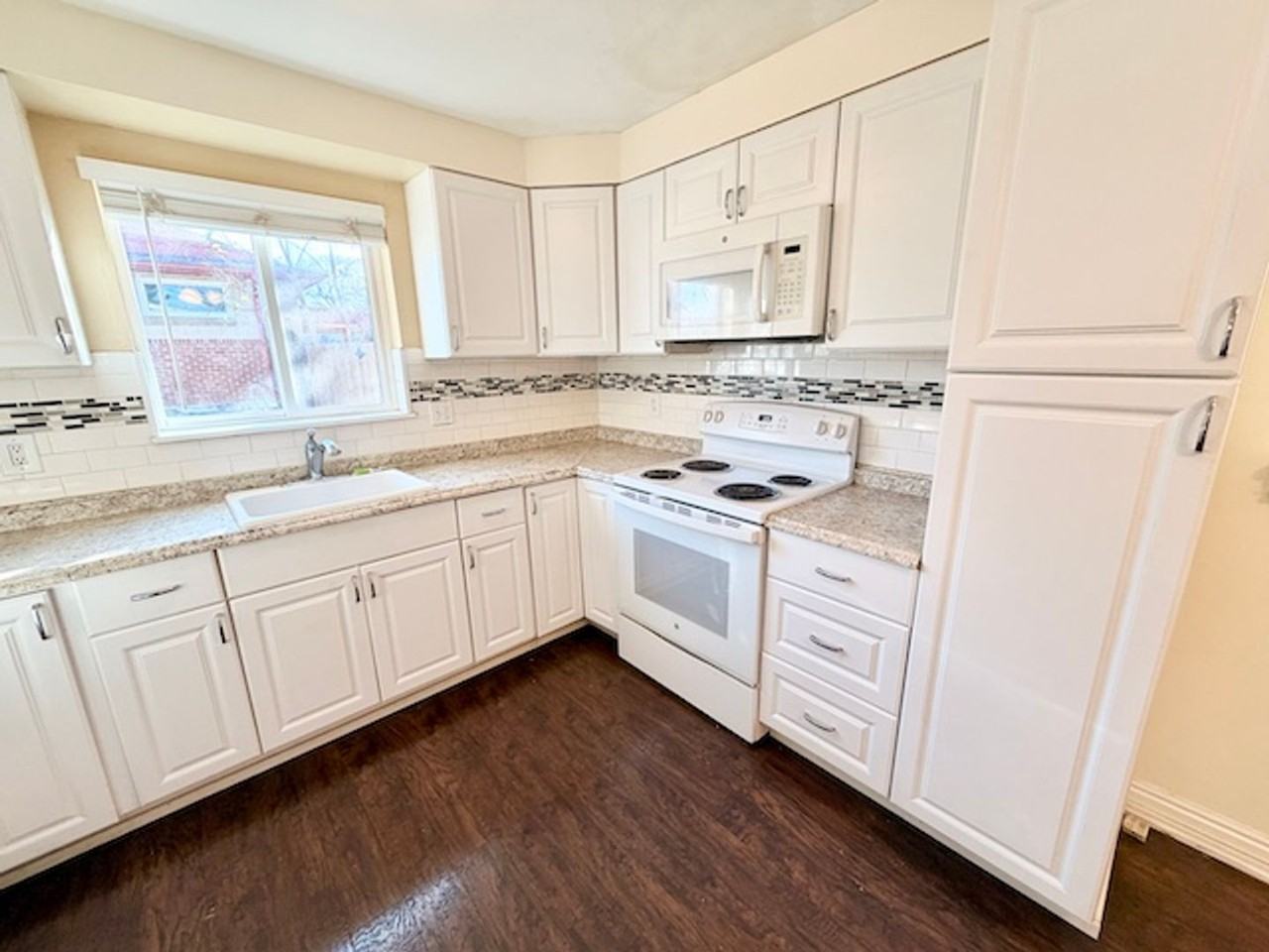 4585 South Galapago Street - Photo 5 of 43