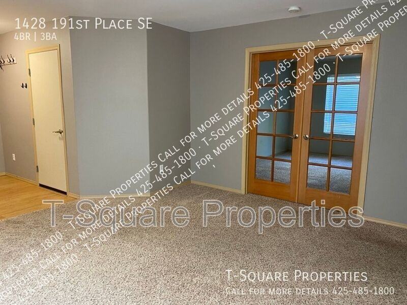 1428 191st Pl Se - Photo 3 of 15