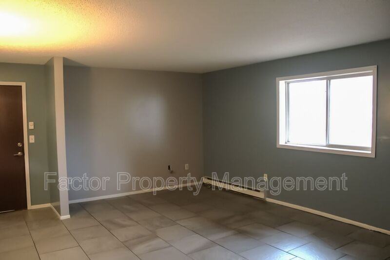 418 Allan Avenue #4 - Photo 2 of 9