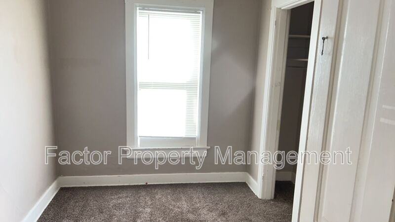 509 South Broad Street - Photo 6 of 8