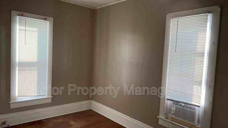 509 South Broad Street - Photo 7 of 8