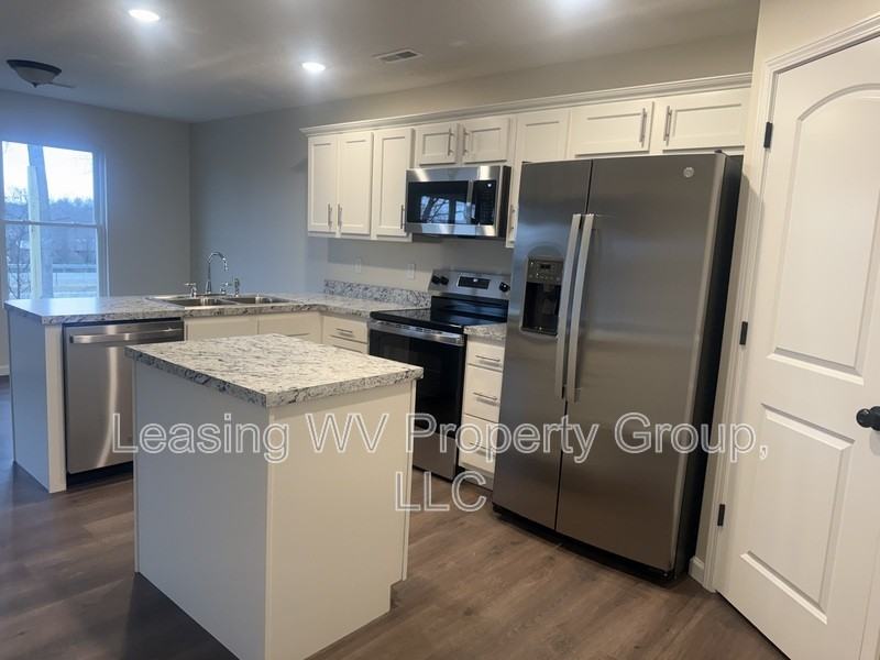 71 Christian Ct - Photo 2 of 18