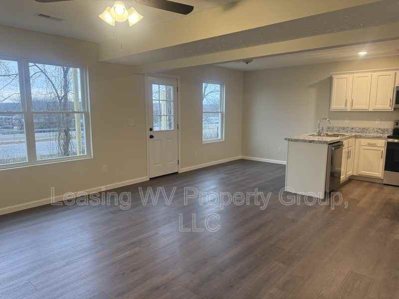 71 Christian Ct - Photo 5 of 18