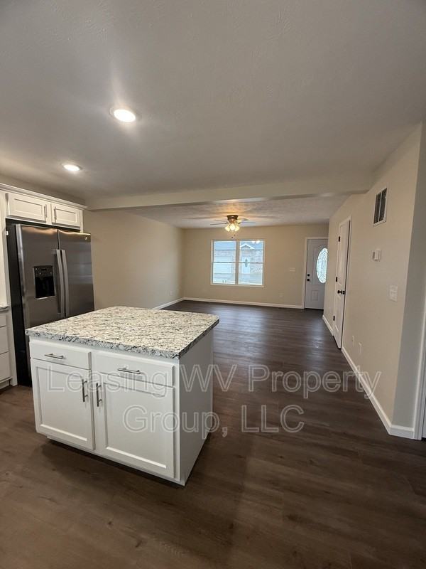 162 Christian Ct - Photo 3 of 13