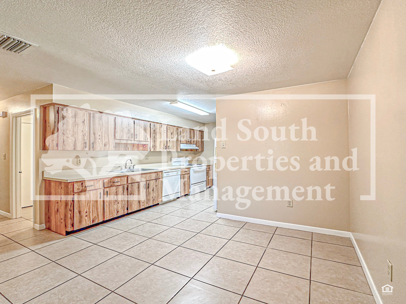 2527 Crystal Lake Acres Drive #2527A - Photo 6 of 19