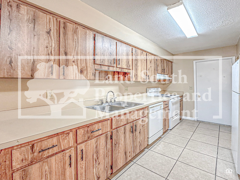 2527 Crystal Lake Acres Drive #2527A - Photo 7 of 19