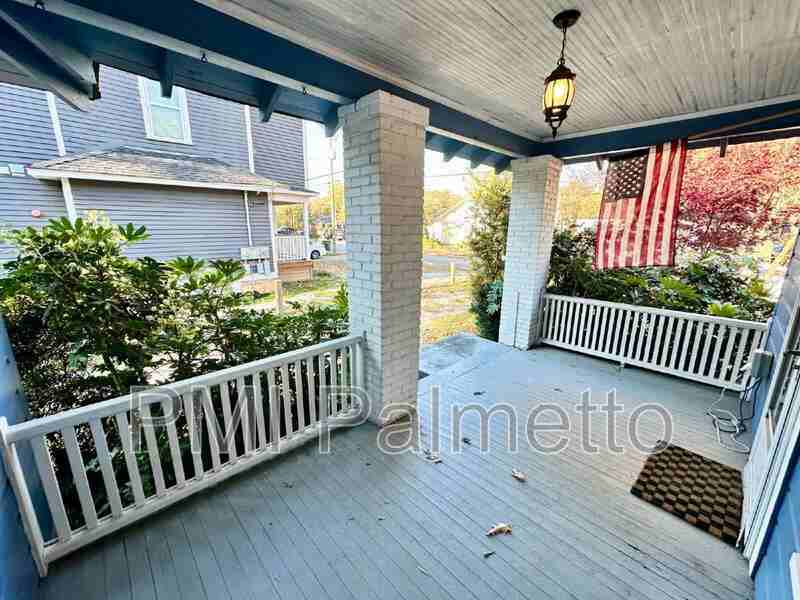 2817 Columbia Ave - Photo 4 of 31