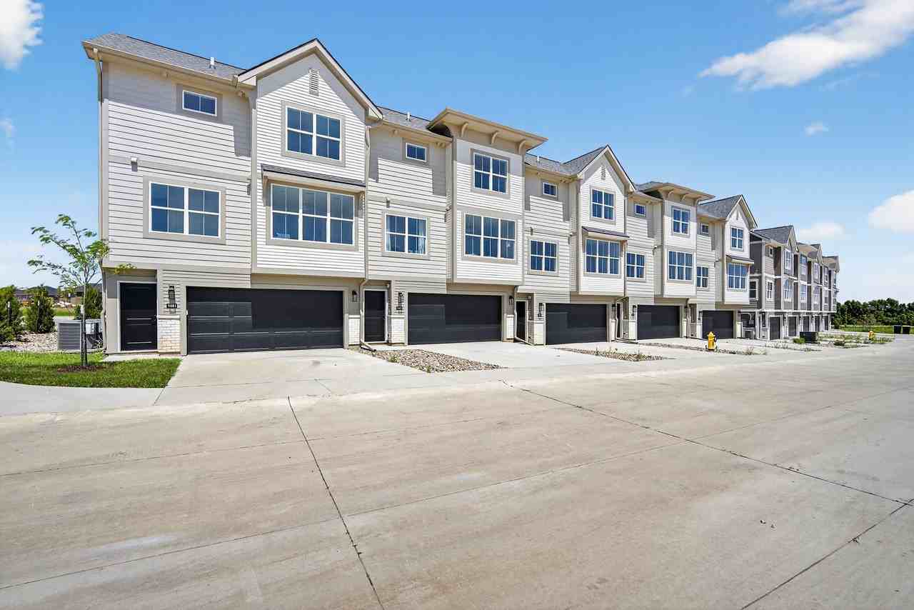 BRAND NEW Kettlestone Central Townhomes - Photo 2 of 18