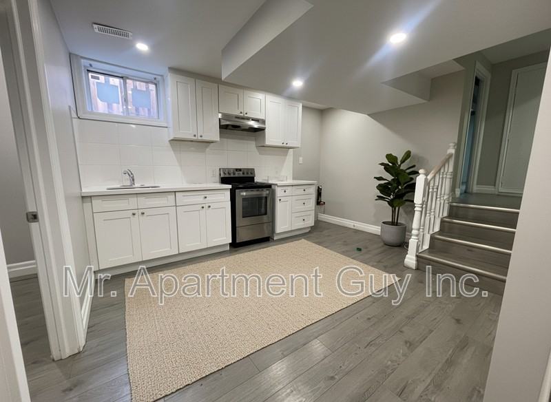 30 William St - Photo 2 of 5