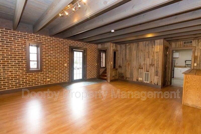 715 Mississippi Avenue #103 - Photo 2 of 10