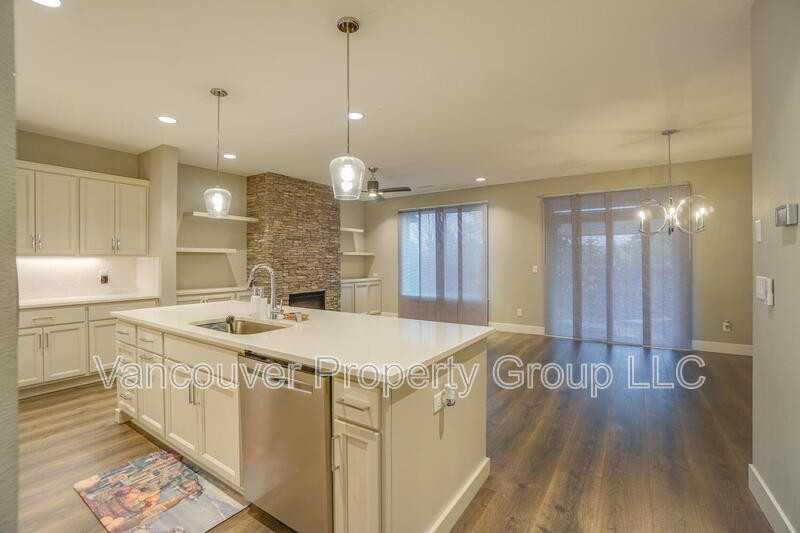 11805 Northeast 108th Street - Photo 4 of 29