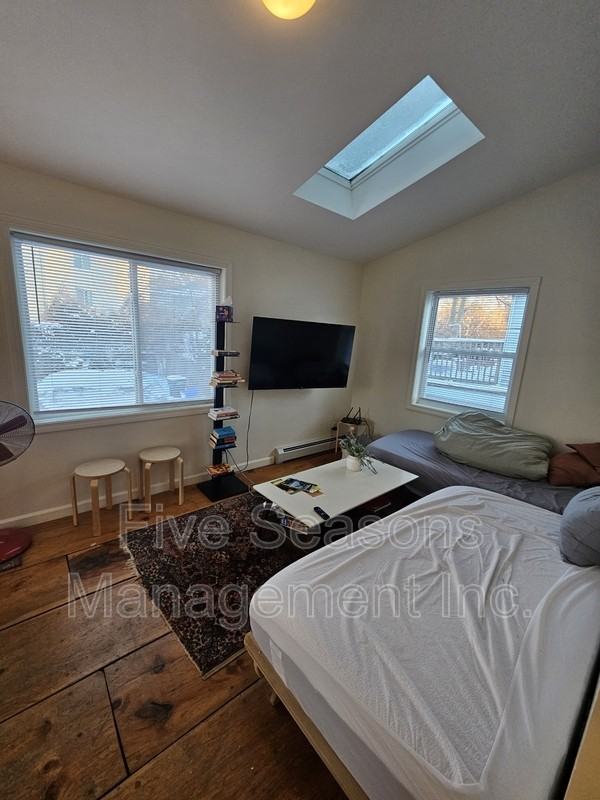 22 Hayward St - Photo 3 of 17