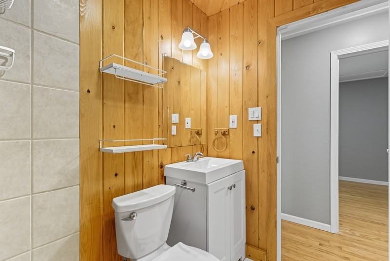 105 Ivy Lane - Photo 6 of 11